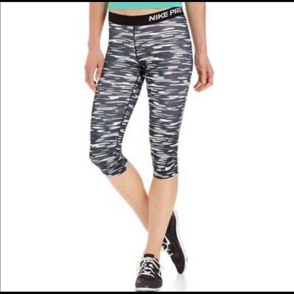 Nike leggings
